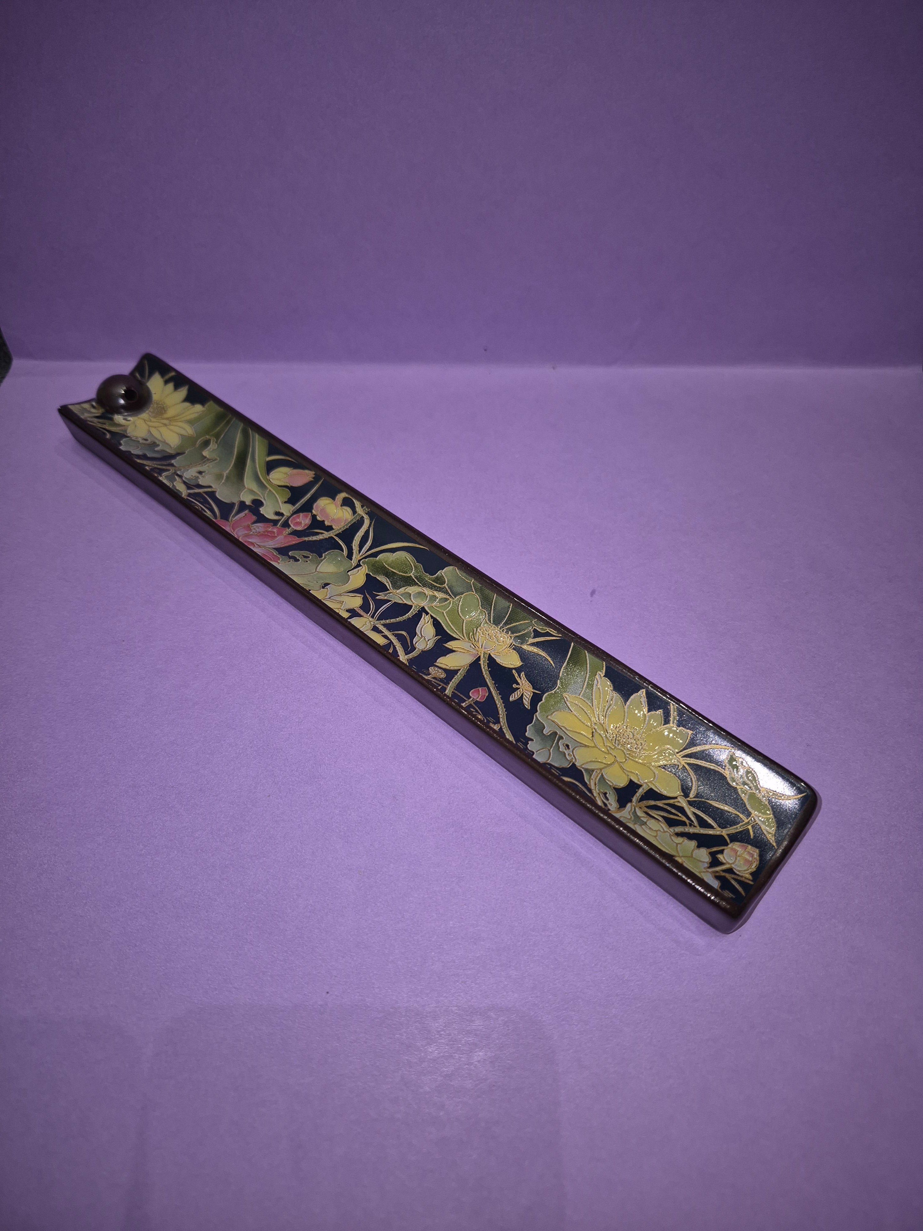 Porte-encens céramique étang de Lotus